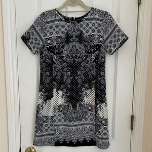 Abercrombie & Fitch Navy blue and White Paisley Mini Dress